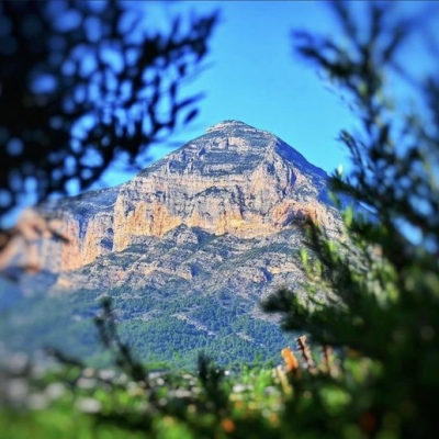 Guide to Javea Walks: Cova del Montgo/Cova Ampla
