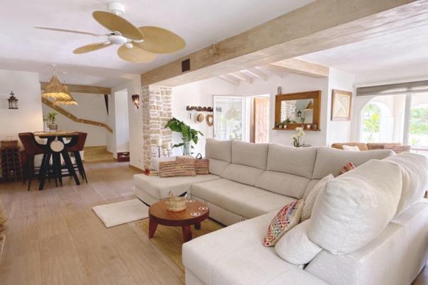 4 bed villa in Moraira
