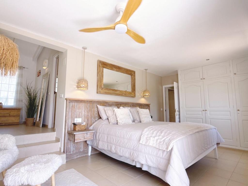 4 bed villa in Moraira