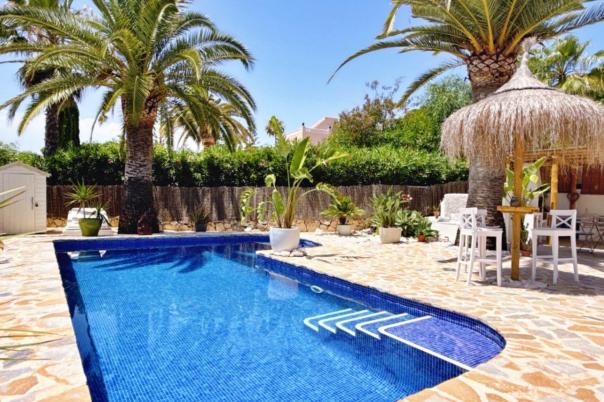 4 bed villa in Moraira