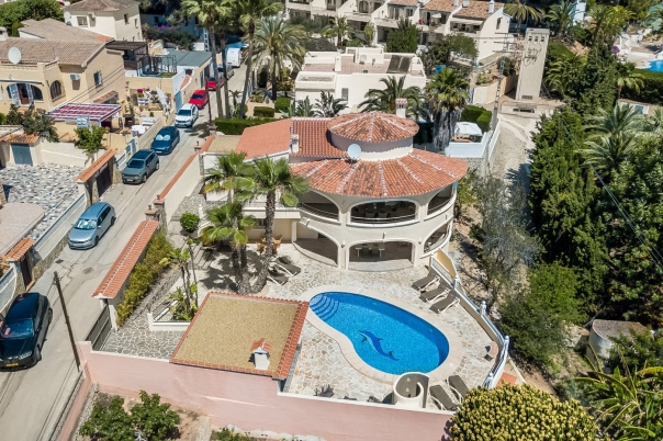 6 bed villa in Moraira