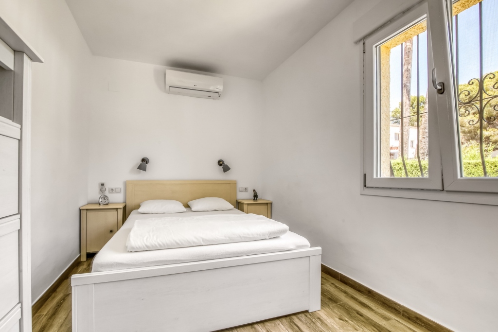 6 bed villa in Moraira