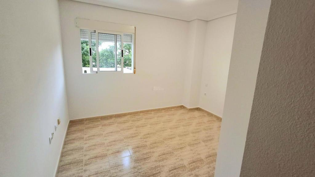 2 bed apartment in Elche/Elx