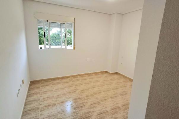 2 bed apartment in Elche/Elx