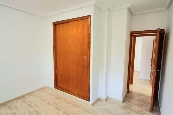 2 bed apartment in Elche/Elx