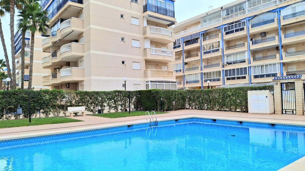 2 bed apartment in Elche/Elx