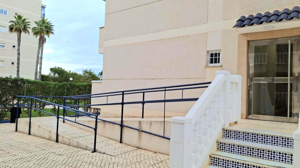 2 bed apartment in Elche/Elx