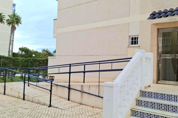 2 bed apartment in Elche/Elx