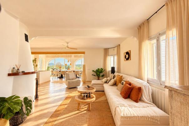 4 bed villa in Moraira