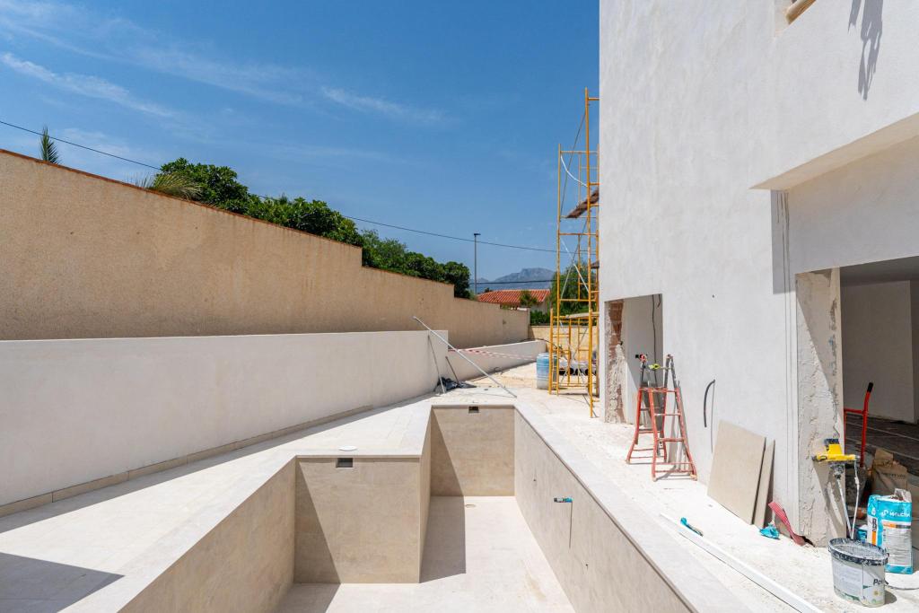 4 bed villa in Albir