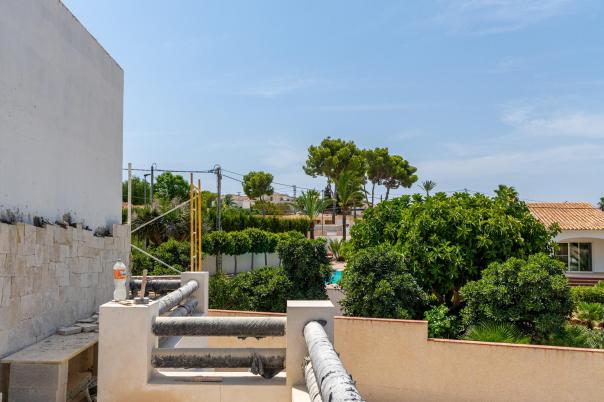 4 bed villa in Albir