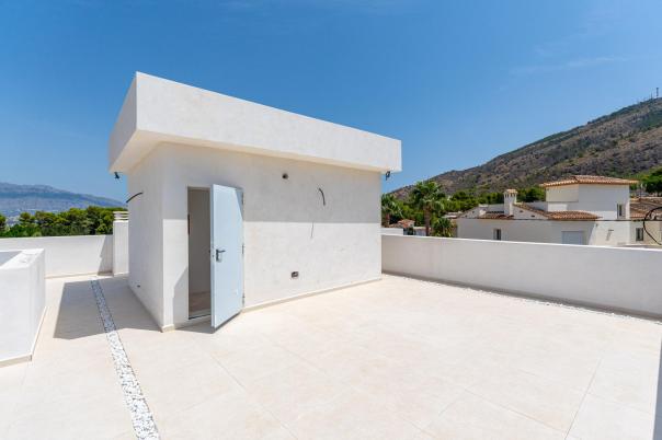 4 bed villa in Albir