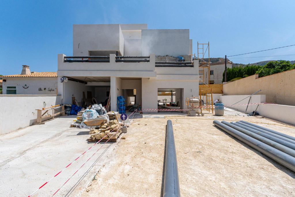 4 bed villa in Albir