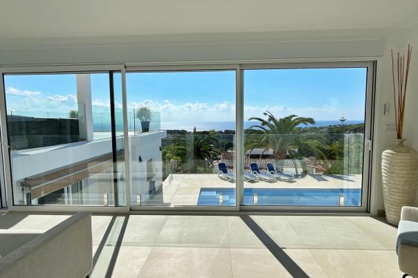 5 bed villa in Moraira