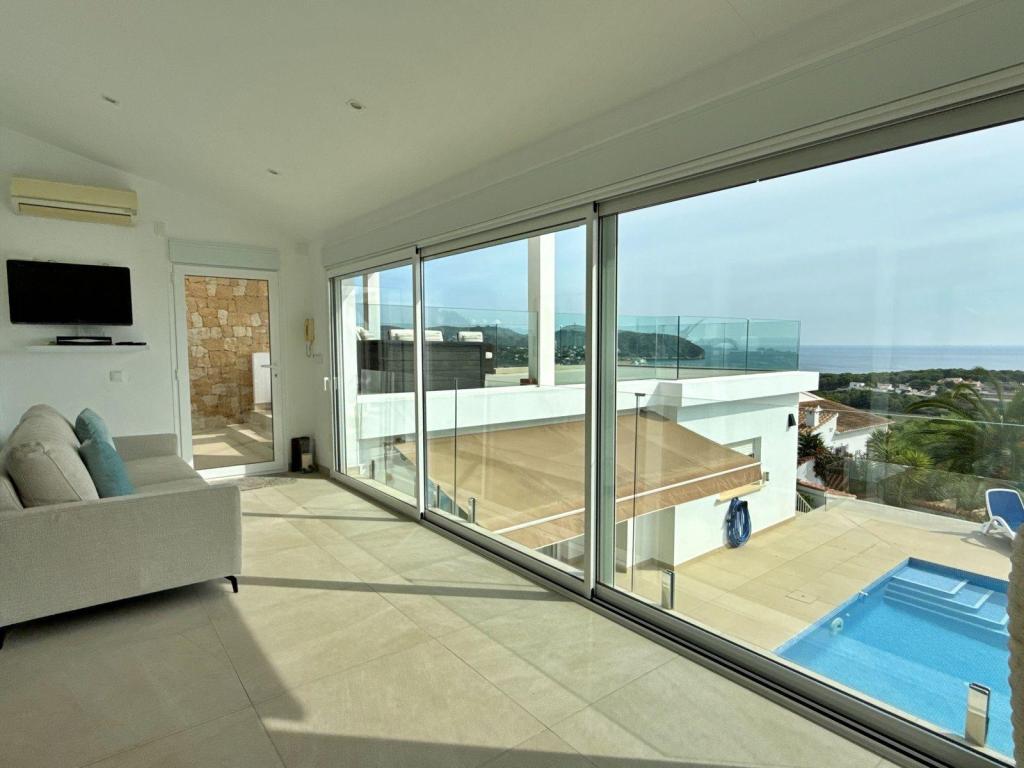 5 bed villa in Moraira