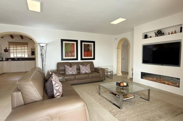 5 bed villa in Moraira