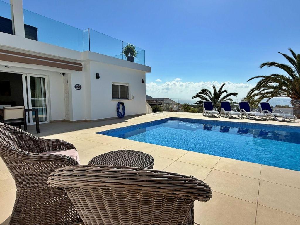 5 bed villa in Moraira