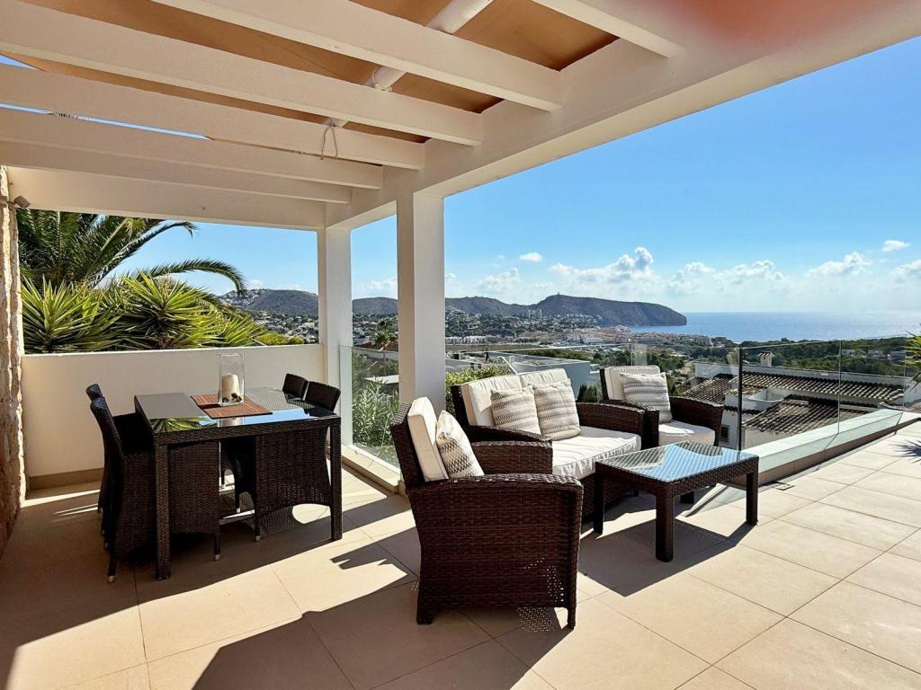 5 bed villa in Moraira