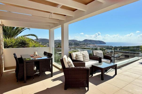 5 bed villa in Moraira