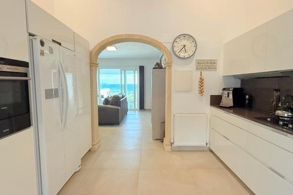 5 bed villa in Moraira