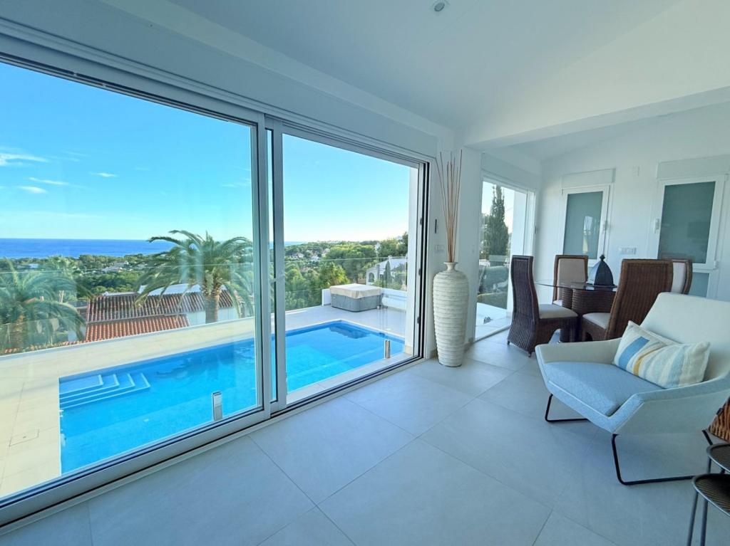 5 bed villa in Moraira