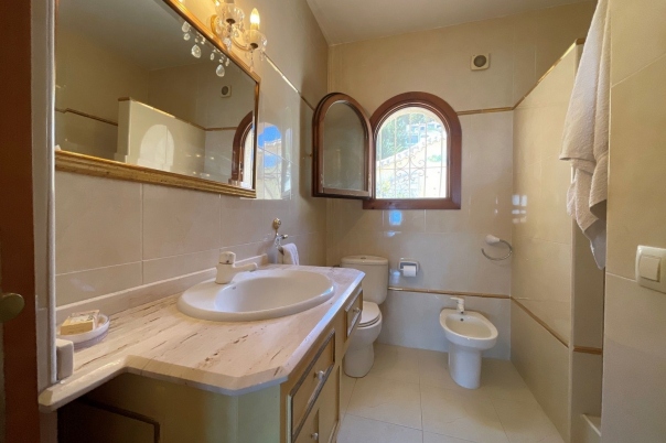 4 bed villa in Moraira