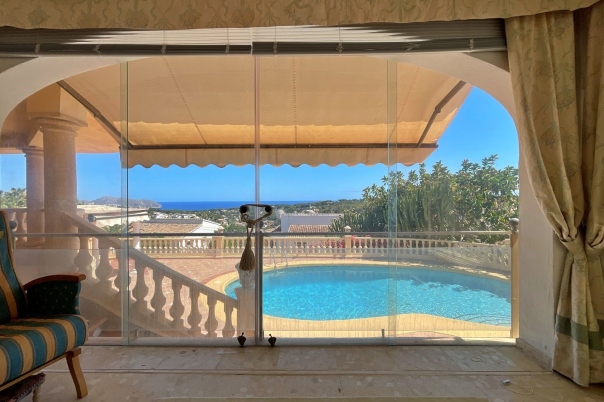 4 bed villa in Moraira