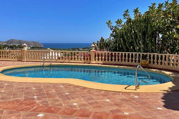 4 bed villa in Moraira