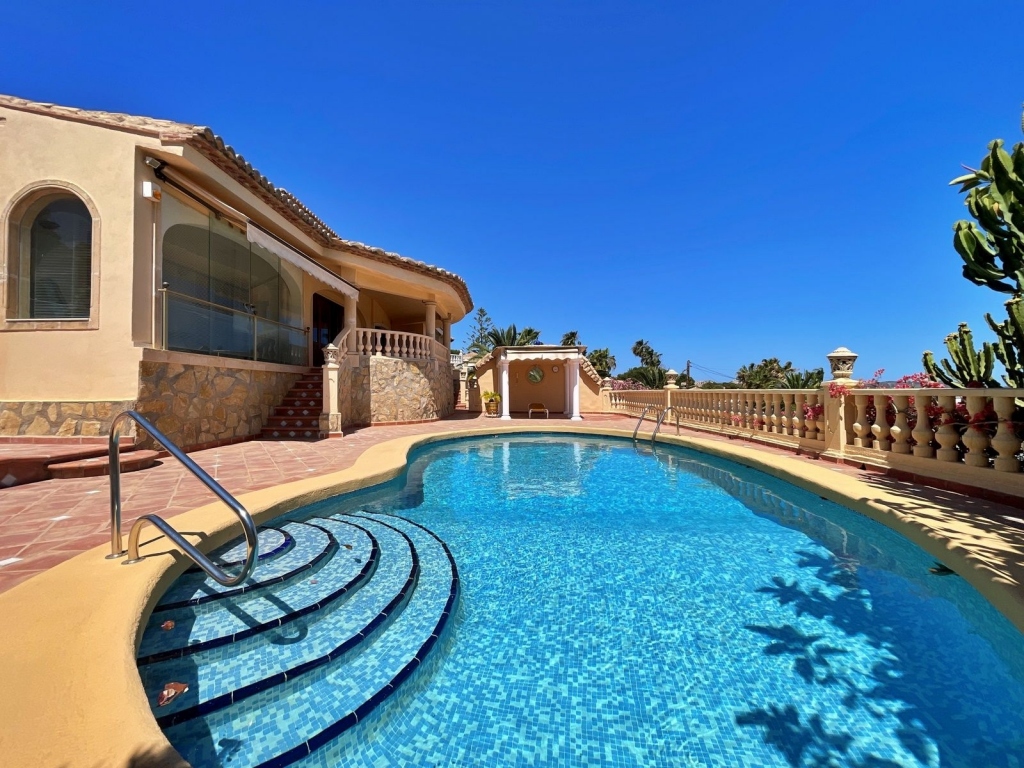 4 bed villa in Moraira