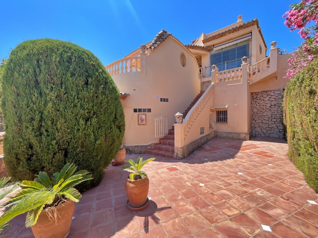 4 bed villa in Moraira