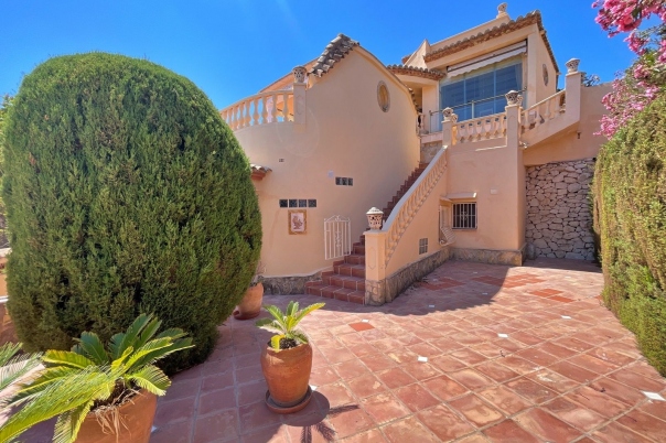 4 bed villa in Moraira