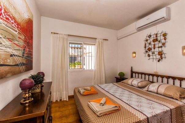 2 bed bungalow in Moraira