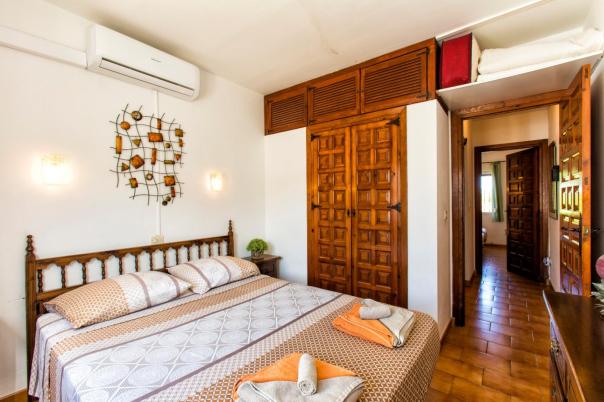 2 bed bungalow in Moraira