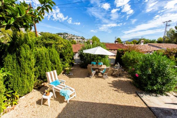 2 bed bungalow in Moraira