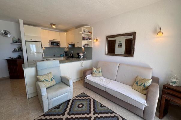2 bed apartment in Benitachell