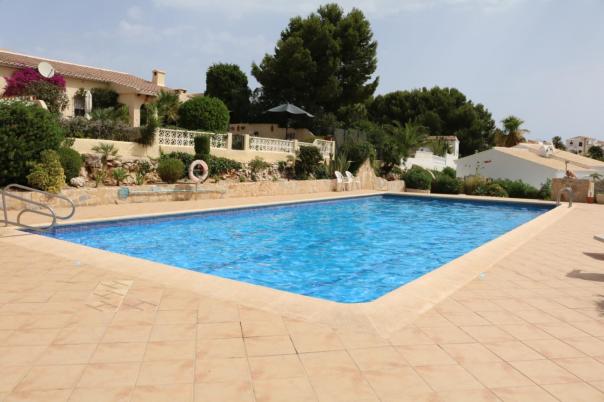 2 bed apartment in Benitachell