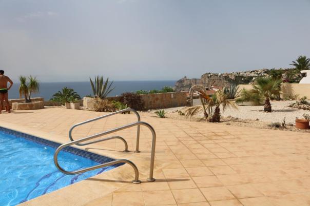 2 bed apartment in Benitachell