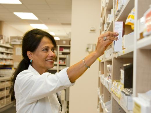 Emergency Pharmacies in Calpe: How to Find the One Open Now