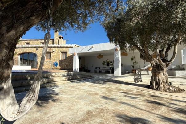 7 bed villa in Benissa