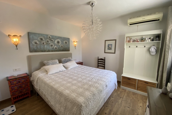 4 bed villa in Moraira