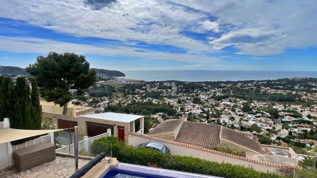 4 bed villa in Moraira