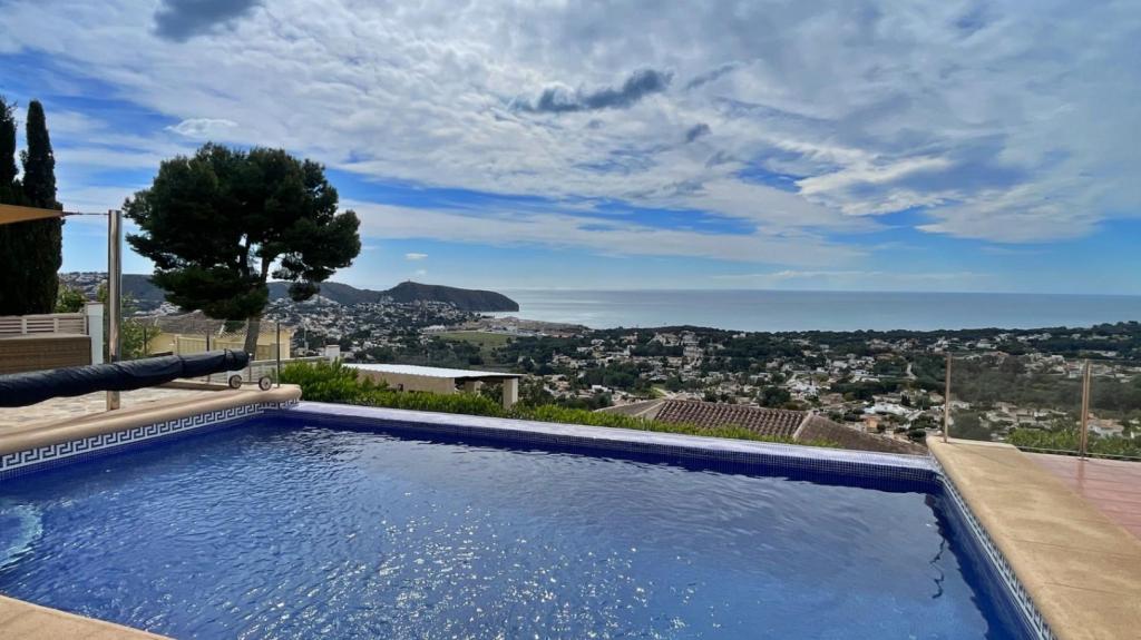 4 bed villa in Moraira