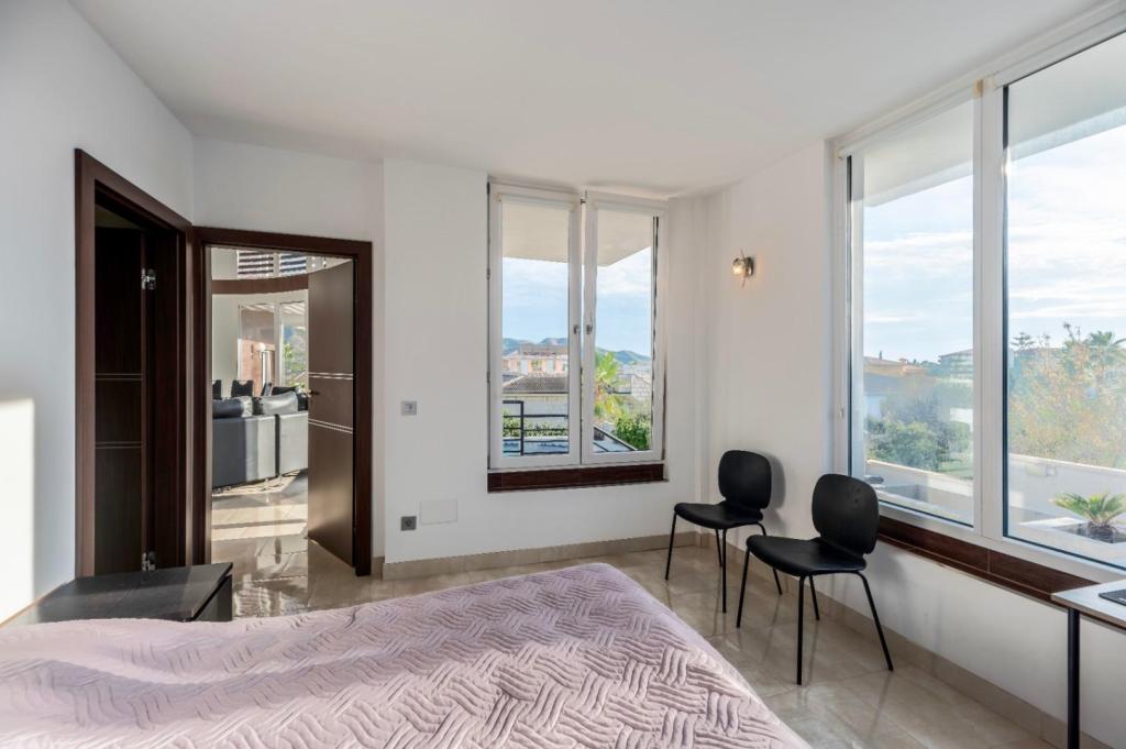 7 bed villa in Alfaz del Pi