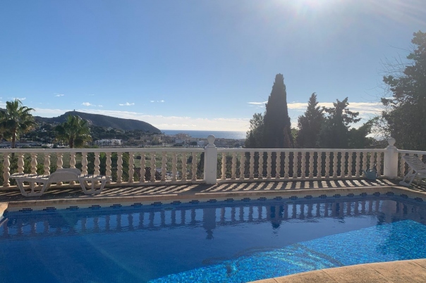 5 bed villa in Moraira