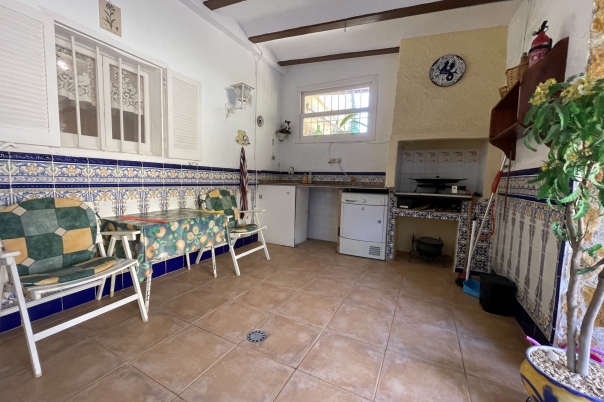 5 bed villa in Moraira