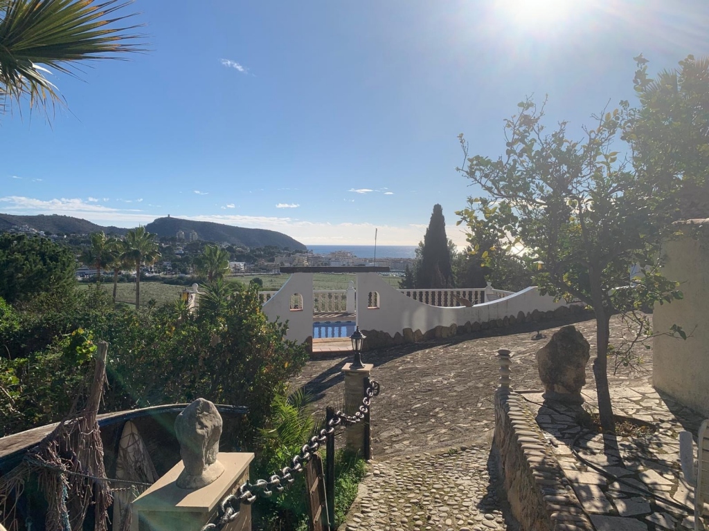 5 bed villa in Moraira