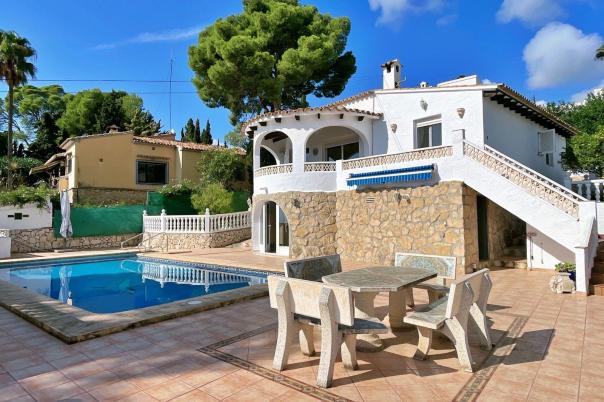 3 bed villa in Moraira