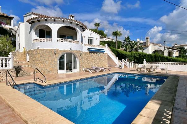 3 bed villa in Moraira