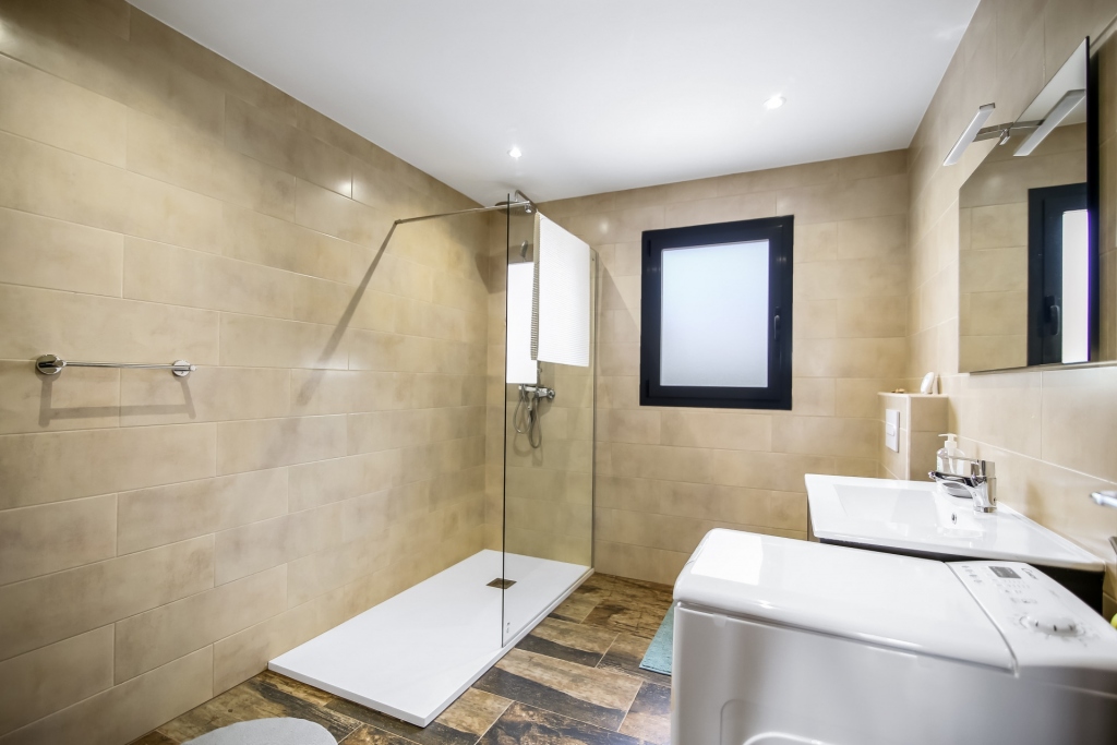 6 bed villa in Calp