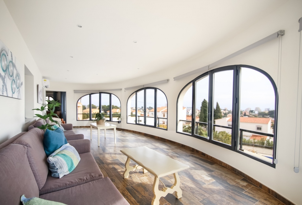 6 bed villa in Calp
